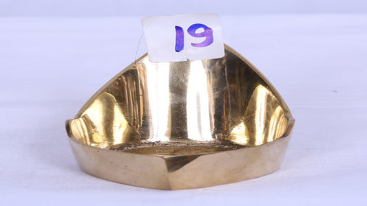 Karaikudi Maadam Vilakku |Traditional brass Agal deepam