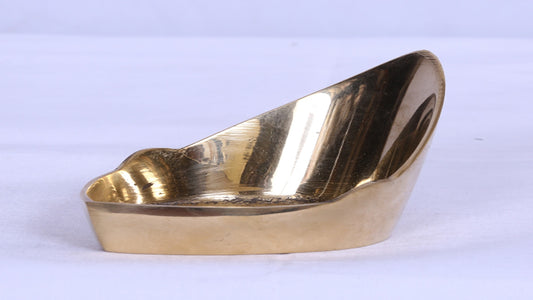 Karaikudi Maadam Vilakku |Traditional brass Agal deepam